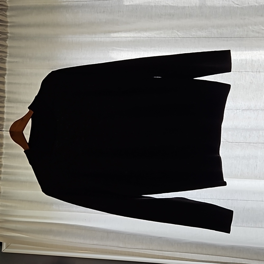 #47 Vintage...No label black acrylic crew neck sweater sz.Med/large